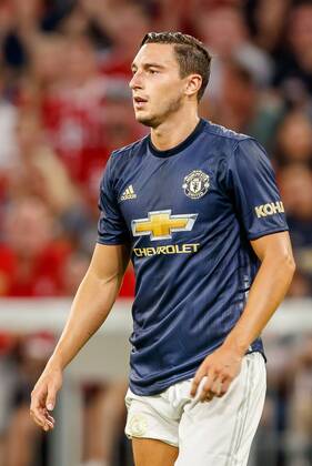 Deutschland, Muenchen, 05.08.2018, Testspiel, FC Bayern Muenchen - Manchester United ManU Matteo Darmian (MAN) schaut ( DeFodi048