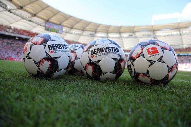 VfB Stuttgart - Atletico Madrid Deutschland, Stuttgart, 05.08.2018, Fussball, Bundesliga, Saison 2018 2019, Testspiel, VfB Stuttgart - Atletico Madrid: Derbystar Brillant APS Feature.