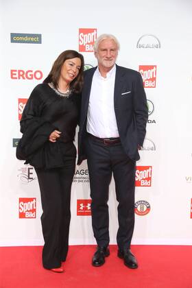 Sabrina und Rudi Völler Verleihung des Bild Award in der Fischauktionshalle Große Elbstraße in Hamburg am 27.8.2018