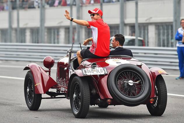 xekx 31.08.- 02.09.2018, FIA Formula 1 Championship, Formula 1, Grosser Preis von Italien 2018, GP Italia, Monza Im Bild: Fahrerparade Sebastian Vettel (GER 5), Scuderia Ferrari Monza Italien
