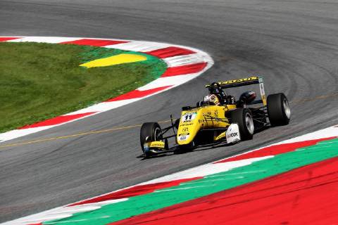 Sacha Fenestraz (FRA) (Carlin - Dallara F317-Volkswagen) bei der FIA Formel 3 Europameisterschaft auf dem Red Bull Ring. Copyright Thomas Pakusch