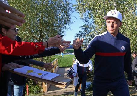 Rickie Fowler participates in a practice session at Le Golf National in Guyancourt near Paris on September 25, 2018.  PAR20180925031 DAVIDxSILPA