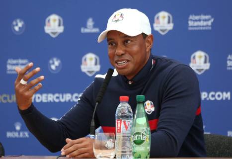 Sport Bilder des Tages Tiger Woods holds a press conference PK Pressekonferenz on the first practice day of the Ryder Cup 2018 at Le Golf National in Guyancourt near Paris on September 25, 2018. Team USA defends the Ryder Cup against Team Europe in the three-day tournament starting on Friday, September 28th.  PAR20180925064 DAVIDxSILPA