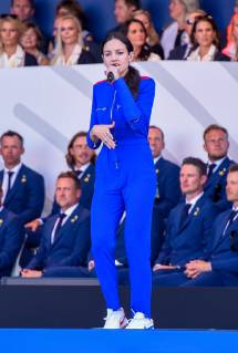 Golf, Ryder Cup, Eröffnungsfeier Jain ( chanteuse ) - Animations GOLF : Cup Ryder 2018 - St Quentin en Yvelines - 27 09 2018 FedericoPestellini Panoramic 