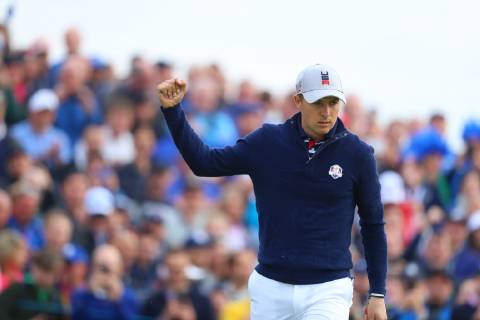 2018 Ryder Cup Day 1, Albatros Course, Le Golf National, Saint-Quentin-en-Yvelines, Paris 28 9 2018 Jordan Spieth celebrates on 8th Jordan Spieth celebrates on 8th 28 9 2018  Copyright: x©INPHO OisinxKeniryx OSH_8705