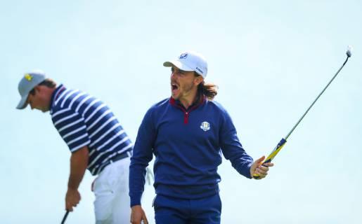 2018 Ryder Cup Day 1, Albatros Course, Le Golf National, Saint-Quentin-en-Yvelines, Paris 28 9 2018 Tommy Fleetwood celebrates winning the 17th hole Tommy Fleetwood celebrates winning the 17th hole 28 9 2018  Copyright: x©INPHO OisinxKeniryx OSH_9396