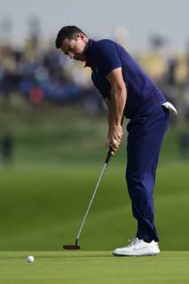 Rory McIlroy of Northern Ireland (Team Europ) GOLF : Ryder Cup 2018 - Guyancourt - 28 09 2018 JBAutissier Panoramic 