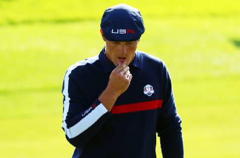 2018 Ryder Cup, Albatros Course, Le Golf National, Saint-Quentin-en-Yvelines, Paris 29 9 2018 Afternoon Foursomes USA s Bryson DeChambeau reacting to a missed putt on the 7th Bryson DeChambeau reacting to a missed putt on the 7th 29 9 2018 Copyright: x©INPHO OisinxKeniryx OSH_1829a