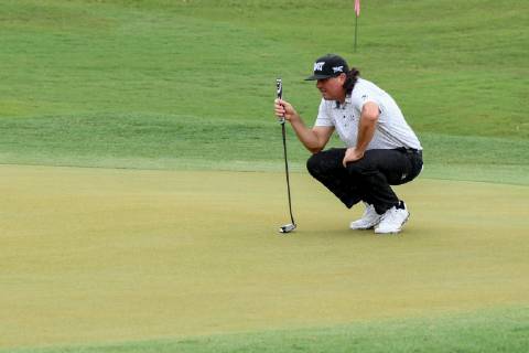 October 11, 2018 - Kuala Lumpur, Malaysia - Pat Perez of the United States in action on first round of the CIMB Classic at TPC Kuala Lumpur on 11 October, 2018 in Kuala Lumpur, Malaysia CIMB Classic - Round One  - ZUMAn230 20181011_zaa_n230_118 Copyright: xChrisxJungx