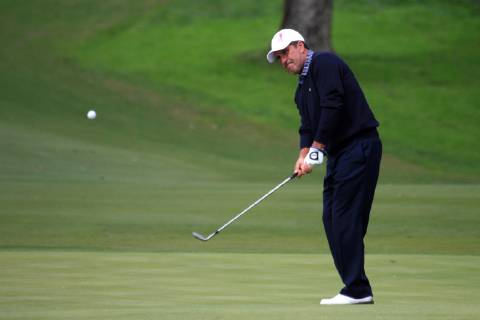 Spanish golfer Jose Maria Olazabal in action at the 18th hole during the second round of the Andalucia Valderrama Master golf tournament at Valderrama golf course in Cadiz, Andalusia, Spain, 19 October 2018. Andalucia Valderrama Masters golf tournament !ACHTUNG: NUR REDAKTIONELLE NUTZUNG!  Copyright: xA.CARRASCOxRAGELx GRAF9496 20181019-636755783265865259