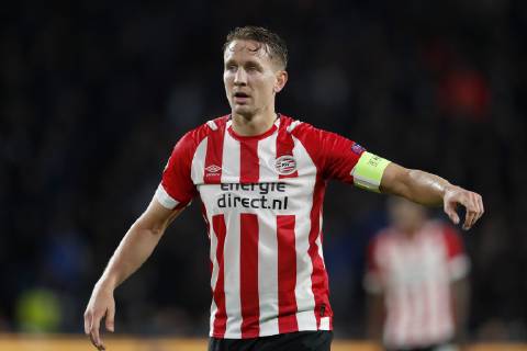 Luuk de Jong of PSV during the UEFA Champions League group C match between PSV Eindhoven and Tottenham Hotspur FC at the Phillips stadium on October 24, 2018 in Eindhoven, The Netherlands UEFA Champions League 2018 2019 xVIxVIxImagesx xMauricexvanxSteenxIVx 12563260