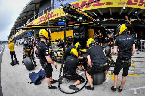 Carlos Sainz junior, Renault F1 Team, formula 1 GP, Brasilien in Sao Paulo Interlagos, 09.11.2018 Photo:mspb Bairros Carlos Sainz junior, formula 1 GP, Brasilien 2018