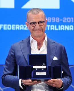 Photo LaPresse - Jennifer Lorenzini 12 November 2018 Firenze (Italy) Soccer Italy Prize "Panchina d oro 2018" - "Coverciano" In the pic: Aurelio Andreazzoli best coach of Serie B in the season 2017-2018  Copyright: xJenniferxLorenzini LaPressex