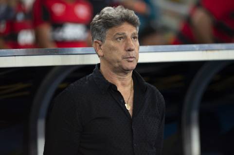 Flamengo x Grêmio RIO DE JANEIRO, RJ - 21.11.2018: FLAMENGO X GRÊMIO - Technician Renato Portaluppi Gaúcho during Flamengo vs. Grêmio held in Maracanã for the 36th round of the Brazilian Championship, on Wednesday (21), in Rio de Janeiro, RJ. (Photo: Celso Pupo Fotoarena) x1645183x CelsoxPupo
