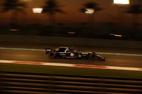 Carlos Sainz junior, Renault F1 Team, formula 1 GP, Abu Dhabi, Yas Marina Circuit, VAE, 23.11.2018 Photo:mspb Jean Petin Carlos Sainz junior, formula 1 GP, VAE, 2018