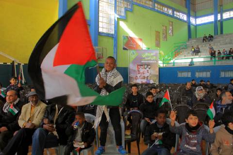 January 11, 2019 - Rafah, Gaza Strip, Palestinian Territory - Palestinian fans watch the 2019 AFC Asian Cup Group B football match between Palestine and Australia, in Rafah in the souhtern Gaza Strip on January 11, 2019. The match ended in 3-0 to Australia Middle East News - January 11, 2019 - ZUMAap3_ 88356742st Copyright: xAlixHamadx