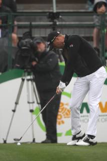 SCOTTSDALE, AZ - FEBRUARY 03: Justin Thomas tees off on the first hole at the final round of the Waste Management Phoenix Open on February 3, 2019, at TPC Scottsdale in Scottsdale, Arizona. (Photo by Will Powers Icon Sportswire) GOLF: FEB 03 PGA Golf Herren - Waste Management Phoenix Open Icon202020319008 EDITORIAL USE ONLY
