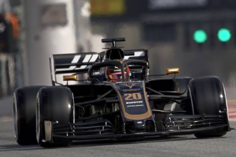 February 19, 2019 - Barcelona, Barcelona, Spain - Kevin Magnussen of Denmark driving the (20) Rich Energy Haas F1 Team VF-19 during day two of F1 Winter Testing at Circuit de Catalunya on February 19, 2019 in Montmelo, Spain. F1 Winter Testing in Barcelona - Day Two - ZUMAn230 20190219_zaa_n230_675 Copyright: xJosexBretonx