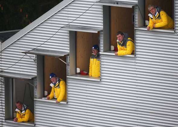 Sport Themen der Woche KW08 Sport Bilder des Tages NORDIC SKIING - FIS Nordic World Ski Championships Seefeld 2019 INNSBRUCK,AUSTRIA,22.FEB.19 - NORDIC SKIING, Ski jumping Skispringen Ski nordisch - FIS Nordic World Ski Championships, qualification, large hill. Image shows the judges. GEPAxpictures xThomasxBachun