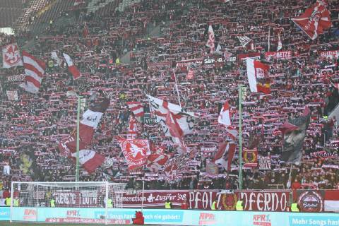 24.02.2019, xklex, Fussball 3.Liga, 1.FC Kaiserslautern - FSV Zwickau emspor, v.l. Die Fans des 1.FC Kaiserslautern (DFL DFB REGULATIONS PROHIBIT ANY USE OF PHOTOGRAPHS as IMAGE SEQUENCES and or QUASI-VIDEO) Kaiserslautern