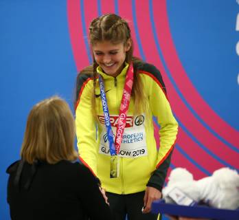 2nd March 2019, Emirates Arena, Glasgow, Scotland; European Athletics Indoor Championships, day 2; Konstanze Klosterhalfen (GER) is presented with the silver medal for the women 3000m  ActionPlus12109877 VagelisxGeorgariou