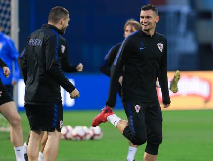 Fußball, Nationalteam Kroatien Training Croatian national football team training 20.03.2019. , Zagreb - On stadium Maksimir Croatian national football team held a training before qualifying matches for Euro 2020 against Azerbaijan and Hungary. Mateo Kovacic, Dejan Lovren MarkoxPrpic PIXSELL