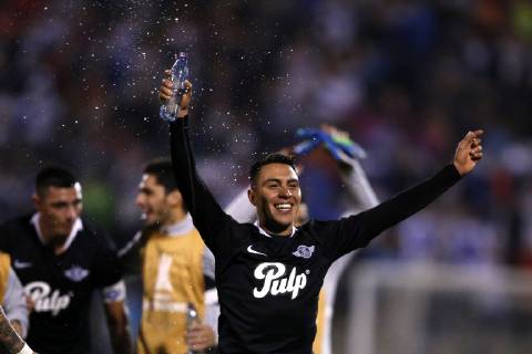 Futbol, Universidad Catolica vs Libertad. Copa Libertadores 2019 Los jugadores de Libertad celebran contra Universidad Catolica durante el partido del grupo H de Copa Libertadores en el estadio San Carlos de Apoquindo. Santiago de Chile. 10 04 2019 Javier Torres Photosport Football, Universidad Catolica vs Libertad. Copa Libertadores Championchip 2019 Libertad s players celebrates against Universidad Catolica during group H for Copa Libertadores Championship held at San Carlos de Apoquindo stadium. Santiago, Chile. 10 04 2019 Javier Torres Photosport Universidad Catolica vs Libertad, Copa Libertadores 2019