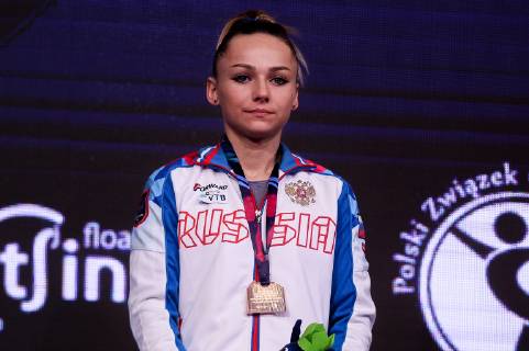 Turnen, EM in Stettin, Siegerehrungen 13.04.2019 SZCZECIN 8. MISTRZOSTWA EUROPY W GIMNASTYCE SPORTOWEJ KOBIET I MEZCZYZN DZIEN 4 - FINALY NA PRZYRZADACH 8th European Championships in Artistic Gymnastics Day 4 - Apparatus Finals N Z MARIA PASEKA (RUS) FOT MATEUSZ SLODKOWSKI FOTONEWS NEWSPIX.PL --- Newspix.pl  20190413FNMS092
