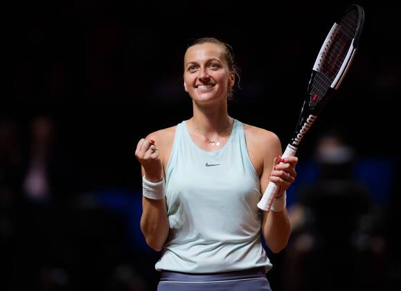 Sport Themen der Woche KW17 Sport Bilder des Tages April 27, 2019 - Stuttgart, GERMANY - Petra Kvitova of the Czech Republic in action during her semi-final match at the 2019 Porsche Tennis Grand Prix WTA Tennis Damen Premier tennis tournament 2019, Tennis, Stuttgart, Porsche Tennis Grand Prix, Germany, Apr 27 - ZUMAa181 20190427_zaa_a181_065 Copyright: xAFP7x