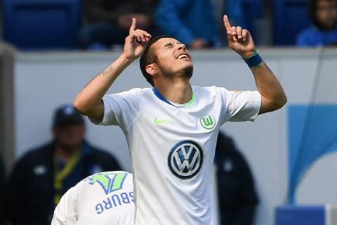 28.04.2019, xmeix, Fussball, 1. Bundesliga, TSG 1899 Hoffenheim - VfL Wolfsburg, emspor, v.l. Jubel zum Ausgleich zum 1:1 durch De Asevedo Furtado (VfL Wolfsburg) DFL regulations prohibit any use of photographs as image sequences and or quasi-video. 1. Fussball Bundesliga, TSG 1899 Hoffenheim - VfL Wolfsburg Sinsheim Copyright: xEIBNER Meiserx EP_MEIS