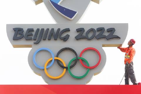 ZHANGJIAKOU, CHINA - MAY 08: A worker sets up a countdown board reading Beijing 2022 ahead of the 1,000-day countdown to 2022 Winter Olympics on May 8, 2019 in Zhangjiakou, Hebei Province of China. The 2022 Winter Olympics will take place from February 4 to 20 in 2022 in Beijing and Zhangjiakou.  Copyright: xVCGx CFP111215670844 