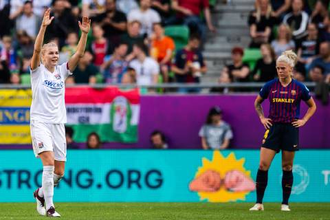 190518 Ada Hegerberg of Lyon celebrates after 3-0 during the UEFA Women s Champions League final match between Lyon and Barcelona on May 18, 2019 in Budapest. Photo: Jon Olav Nesvold BILDBYRAN kod JE 160443 Copyright: JONxOLAVxNESVOLD BB190518JE028