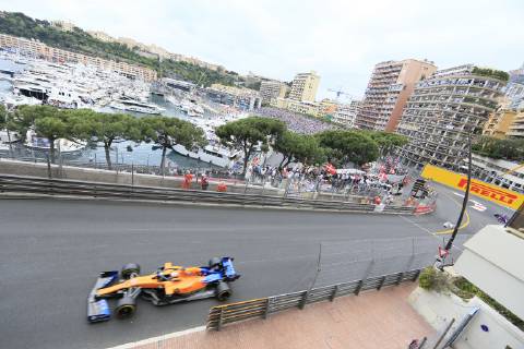 Blick von der Avenue d Ostende auf den Port Hercule und die Rennstrecke, Formel 1 Grand Prix, Fürstentum Monaco, Cote d Azur Mittelmeer