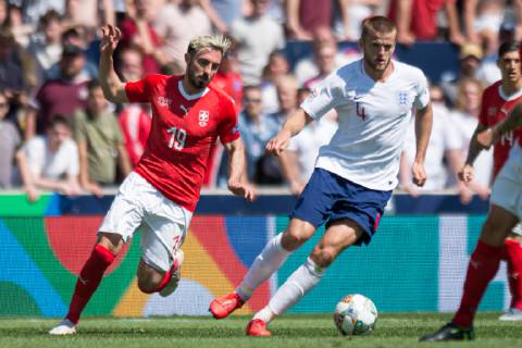Guimaraes, Portugal, 09.06.2019, UEFA Nations League, 3. Platz, Schweiz - England, Josip Drmic (Switzerland) and Eric Dier (England) battle for the ball ( Defodi-09-531-002629