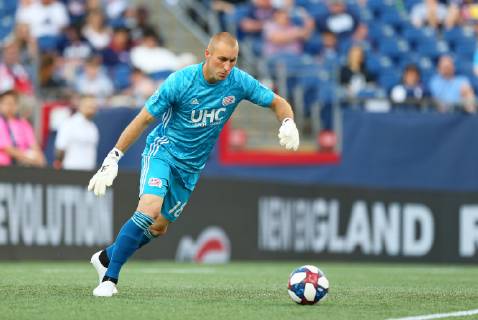 June 26, 2019; Foxborough, MA, USA; New England Revolution goalkeeper Brad Knighton (18) in action during an MLS, Fussball Herren, USA match between Philadelphia Union and New England Revolution at Gillette Stadium. CSM MLS 2019: Union vs Revolution JUN 26 - ZUMAc04_ 20190626_zaf_c04_060 Copyright: xAnthonyxNesmithx