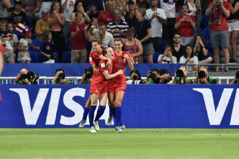 Joie de Alex Morgan (etats unis) et de ses coequipieres FOOTBALL : Angleterre vs Etats-Unis - Coupe du monde de Football Feminin 1 2 finale - 02 07 2019 FredericChambert Panoramic