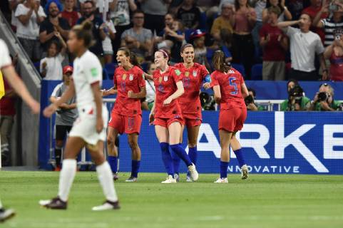 Joie de Alex Morgan (etats unis) et de ses coequipieres FOOTBALL : Angleterre vs Etats-Unis - Coupe du monde de Football Feminin 1 2 finale - 02 07 2019 FredericChambert Panoramic