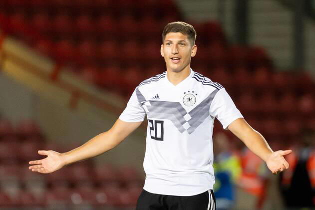 Wrexham, Wales 10.09.2019, UEFA EM Qualifikation, Gruppe I, Wales U21, U 21 - Deutschland U21, Vitaly Janelt (GER) Schaut, looks on ( Wrexham Racecourse Ground Wales United Kingdom eu-images-01061010403