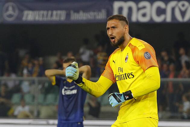 Photo Paola Garbuio LaPresse September 15, 2019 Verona, Italy soccer Hellas Verona vs A.C Milan - Italian Football Championship League A TIM 2019 2020 - Bentegodi stadium. In the pic: donnarumma gianluigi s celebration  Copyright: xPaolaxGarbuio LaPressex