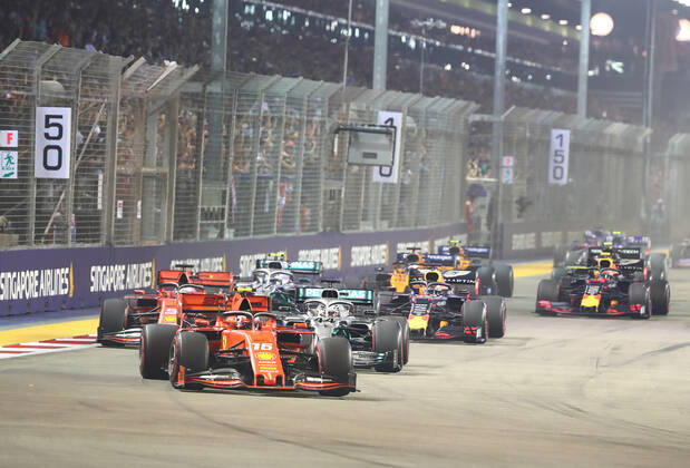 Start, formula 1 GP, Singapore, 22.09.2019 Photo:mspb Lukas Gorys Start, formula 1 GP, Singapore,