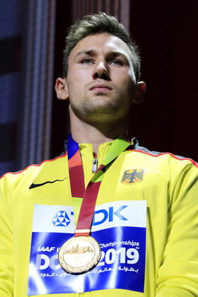 KAUL Niklas Team GER 10-Kampf Weltmeister Bei der Siegerehrung IAAF LA Weltmeisterschaften 2019 in Doha am 04.10. 2019 Al Khalifa International Stadion
