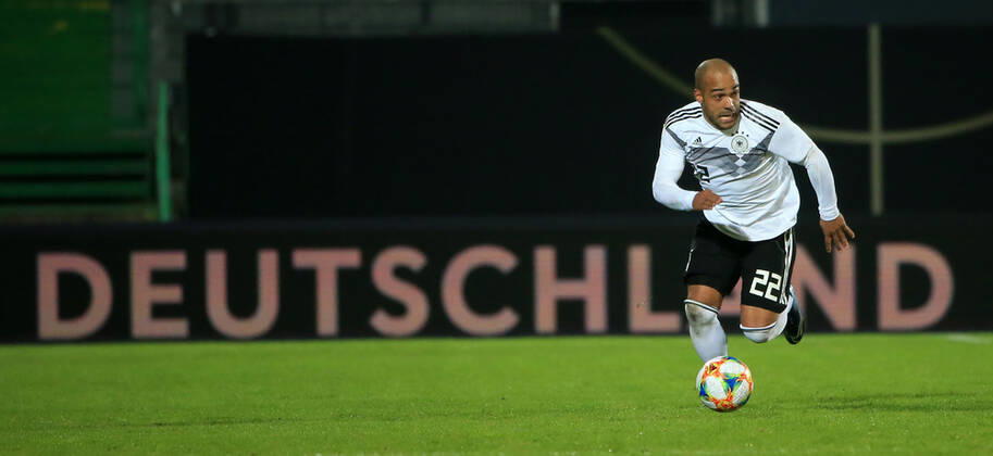 07.10.2019, DFB-All-Stars vs Azzuri Legends, Sportpark Ronhof Fuerth, Fussball, im Bild: David Odonkor ( DFB All Stars)