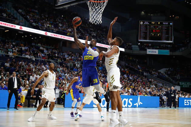 October 10, 2019, Madrid, MADRID, SPAIN: MADRID, SPAIN - OCTOBER 10: Black of United Estates and Maccabi and Walter Samuel Tavares da Veiga of Cape Verde and Real Madrid during the EuroLeague basketball match, Round 2 Regular Season Games, played between Real Madrid and Maccabi FOX at Wizink Center, on October 10, 2019 in Madrid, Spain. Basket: EuroLeague - Real Madrid v Maccabi FOX - ZUMAa181 20191010_zaa_a181_054 Copyright: xAFP7x