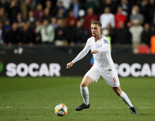 England s Jordan Henderson during the UEFA EURO, EM, Europameisterschaft,Fussball 2020 Qualifying match at the Sinobo Stadium, Prague. Picture date: 11th October 2019. Picture credit should read: David Klein Sportimage EDITORIAL USE ONLY. No use with unauthorised audio, video, data, fixture lists, club league logos or live services. Online in-match use limited to 120 images, no video emulation. No use in betting, games or single club league player publications. SPI-0252-0178