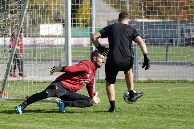14.10.2019 - Fussball - 2. Fussball-Bundesliga - Saison 2019 2020 - 1. FC Nürnberg Nuernberg FCN Club - Training - - Soccer 2 Soccer Bundesliga Season 2019 2020 1 FC Nuremberg Nuremberg FCN Club, Deutschland, Nuernberg, Sportpark Valznerweiher - Andreas Lukse 30 DFL REGULATIONS PROHIBIT ANY USE OF PHOTOGRAPHS AS IMAGE SEQUENCES AND OR QUASI-VIDEO. Copyright: HMBxMedia BorisxSchumacher