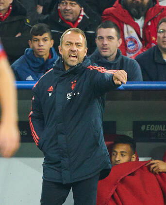 Champions League, Munich-Piraeus, Munich November 6, 2019. Hansi FLICK, FCB Trainer FC BAYERN MUNICH - OLYMPIACOS PIRAEUS UEFA Football Champions League , Munich, November 06, 2019, Season 2019 2020, group stage ,group B, FCB, Reds, Bavaria, München