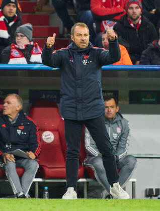 Champions League, Munich-Piraeus, Munich November 6, 2019. Hansi FLICK, FCB Trainer , FC BAYERN MUNICH - OLYMPIACOS PIRAEUS UEFA Football Champions League , Munich, November 06, 2019, Season 2019 2020, group stage ,group B, FCB, Reds, Bavaria, München