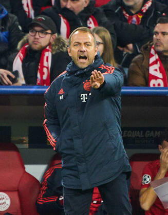 Champions League, Munich-Piraeus, Munich November 6, 2019. Hansi FLICK, FCB Trainer FC BAYERN MUNICH - OLYMPIACOS PIRAEUS UEFA Football Champions League , Munich, November 06, 2019, Season 2019 2020, group stage ,group B, FCB, Reds, Bavaria, München