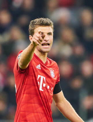 Champions League, Munich-Piraeus, Munich November 6, 2019. Thomas MUELLER, MÜLLER, FCB 25 FC BAYERN MUNICH - OLYMPIACOS PIRAEUS UEFA Football Champions League , Munich, November 06, 2019, Season 2019 2020, group stage ,group B, FCB, Reds, Bavaria, München