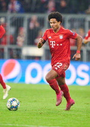 Champions League, Munich-Piraeus, Munich November 6, 2019. Serge GNABRY, FCB 22 FC BAYERN MUNICH - OLYMPIACOS PIRAEUS 2-0 UEFA Football Champions League , Munich, November 06, 2019, Season 2019 2020, group stage ,group B, FCB, Reds, Bavaria, München